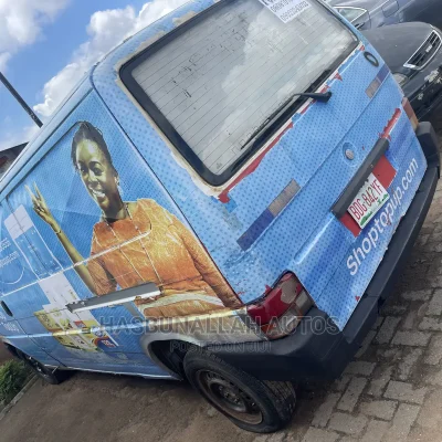 🚐 2002 Volkswagen Transporter | Spacious Family Van in Lagos - Well-Maintained & Economical