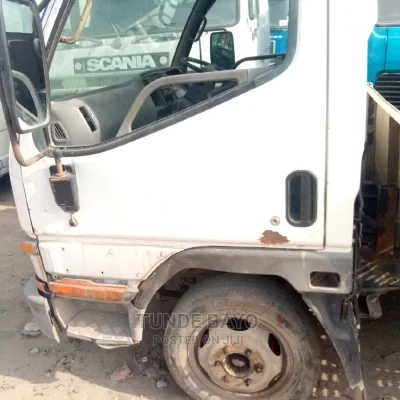 🚚 2005 Mitsubishi Canter | Reliable Work Truck in Isolo - Spacious & Diesel