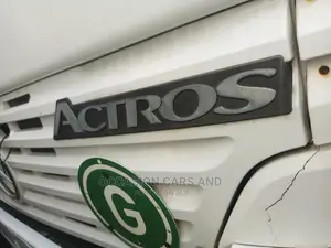 🚛 Mercedes-Benz Actros Diesel Truck | Available in Lagos - Low Mileage & Well-Maintained - Image 6