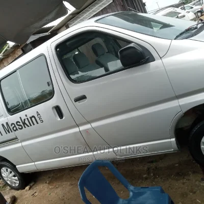 🚐 Toyota HiAce Family Van | Available in Lagos - Spacious & Reliable