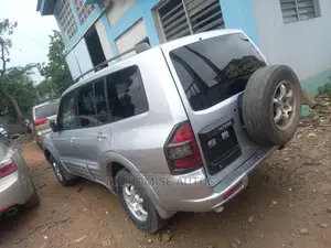🚙 Mitsubishi Pajero Spacious SUV | Available in Ikeja - Low Mileage & Well-Maintained