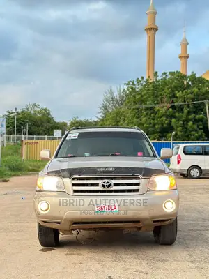 🚙 Toyota Family SUV for Sale in Kano Fagge - Spacious and Reliable