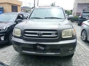 🚙 2003 Toyota Sequoia Spacious SUV | Available in Ikeja - Well-Maintained & Family-Friendly - Image 3
