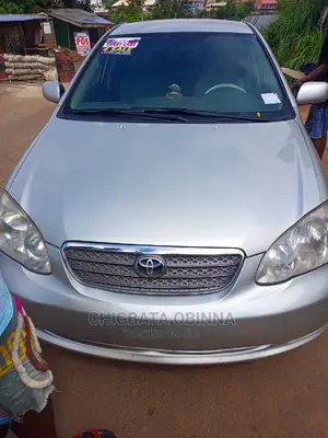 ๐ 2004 Toyota Corolla Automatic | Available in Onitsha - Low Mileage & Spacious - Image 4