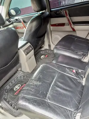🚙 Toyota Reliable SUV for Sale | View in Lagos - Spacious Family Vehicle