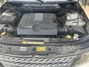 🚙 Land Rover Luxury SUV | Available in Garki II Abuja - Low Mileage & Well-Maintained - Image 3