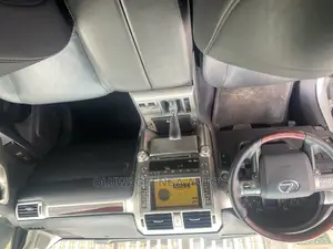 🚙 2010 Lexus GX 460 Family SUV | Available in Lagos - Spacious & Reliable - Image 4
