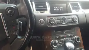 🚙 2013 Land Rover Range Rover | Available in Ogba - Supercharged V8, Low Mileage - Image 5
