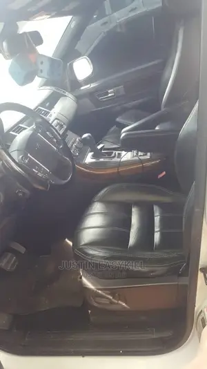 🚙 2013 Land Rover Range Rover | Available in Ogba - Supercharged V8, Low Mileage - Image 3
