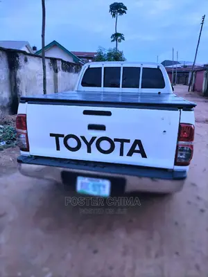 🚙 2013 Toyota Hilux Workmate 4x4 | Available in Delta - Low Mileage & Reliable - Image 5