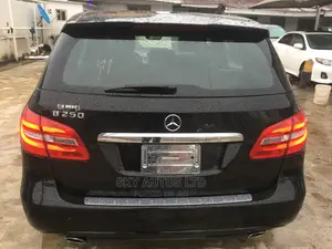 🚗 2014 Mercedes-Benz B-Class | Available in Lagos - Smooth Ride, Low Mileage - Image 4