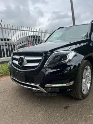 🚙 2015 Mercedes-Benz GLK-Class SUV | Available in Garki 2 - Low Mileage & Reliable