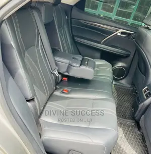🚙 2020 Lexus RX 350 Family SUV | Available in Lagos - Excellent Condition & All-Wheel Drive - Image 3