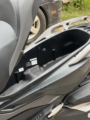 2021 Honda Forza Efficient Scooter | Available in Lagos - Well-Maintained & Spacious - Image 4