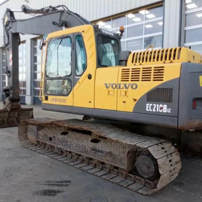 Volvo EC21CB Excavator for Sale | Available in Lagos - Well-Maintained & Efficient