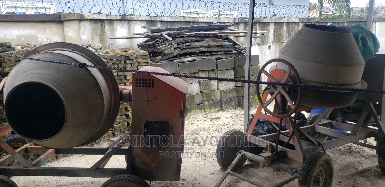 🚧 Caterpillar Max Compact Cement Mixer | Available in Lagos - Adjustable Speed & Reliable