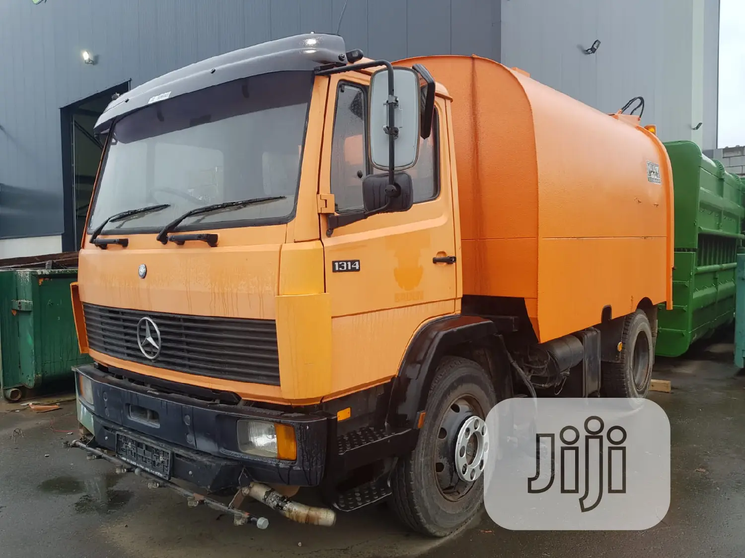 🚛 Mercedes Benz 1314 Road Sweeper | Available in Lekki - High Capacity & Reliable