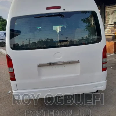 🚐 Toyota Reliable HiAce Van | Available in Lagos - Spacious & Fuel Efficient
