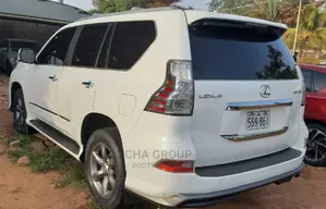 🚙 2011 Lexus GX 460 Premium SUV | Spacious Family Vehicle in Lagos - Low Mileage & Reliable - Image 4