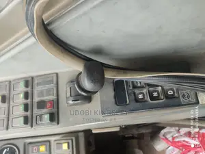 🚧 1997 Grove GMK 3050 Crane for Sale in Lagos - Excellent Condition & Low Hours - Image 3