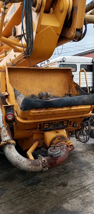 🚚 MAN 8x4 Concrete Pump Truck | Available in Lagos - Powerful & Well-Maintained - Image 3