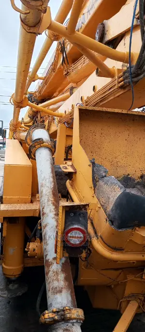 🚚 MAN 8x4 Concrete Pump Truck | Available in Lagos - Powerful & Well-Maintained - Image 5