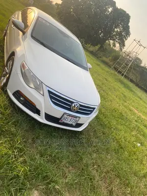 🚗 2010 Volkswagen Passat 2.0 TDi | Available in Lagos - Spacious & Reliable - Image 3