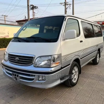 🚐 2005 Toyota HiAce Reliable Van | Available in Lagos - Low Mileage & Spacious