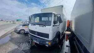 🚛 Mercedes-Benz 1114 Container Truck | Available in Lagos - Low Mileage, Reliable Performance - Image 4