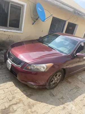 🚗 2008 Honda Accord Reliable Sedan | Available in Abuja - Spacious & Fuel-Efficient - Image 4