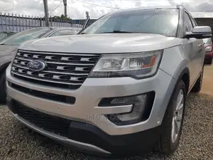 🚙 2016 Ford Explorer Family SUV | Available in Ikeja - Spacious & Well-Maintained - Image 3