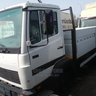 🚚 Mercedes Actros 2004 Model | Available in Apapa - Well-Maintained & Reliable