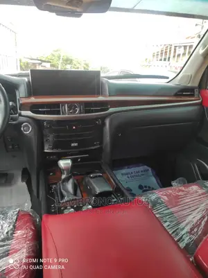 🚙 2019 Lexus LX Family SUV | Available in Lagos - Low Mileage & Reliable - Image 4