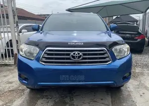 🚙 Toyota Reliable Family SUV | Available in Ikeja - Spacious & Well-Maintained