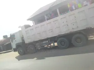 🚚 Howo Durable Truck for Sale | Available in Lagos - Low Mileage & Well-Maintained - Image 4