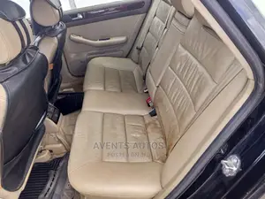 🚗 2004 Audi A6 Reliable Sedan | Available in Lagos - Low Mileage & Great Sound - Image 4