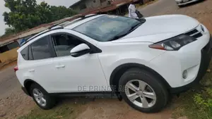 🚙 2013 Toyota 4Runner Spacious SUV | Available in Lagos - Low Mileage & Reliable
