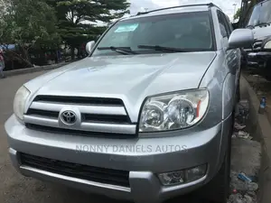 🚙 Toyota 4Runner SR5 V6 | Low Mileage in Lagos - Reliable & Spacious