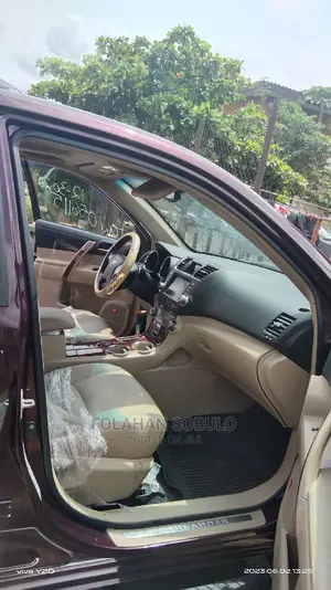 🚙 Toyota Family SUV for Sale | Spacious & Reliable in Lagos - Low Mileage, Great Features - Image 4