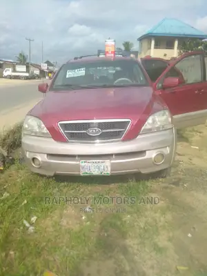 🚙 2011 Kia Sorento SX Family SUV | Available in Port Harcourt - Well-Maintained & Spacious - Image 4