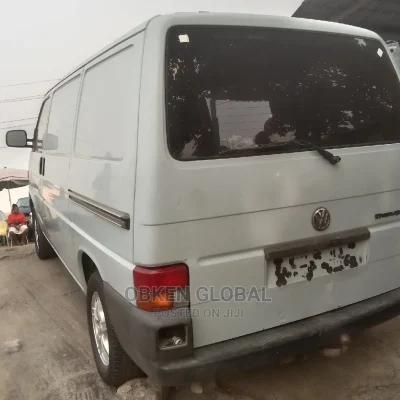 🚐 2002 Volkswagen Transporter Spacious Van | Available in Lagos - Great Fuel Economy