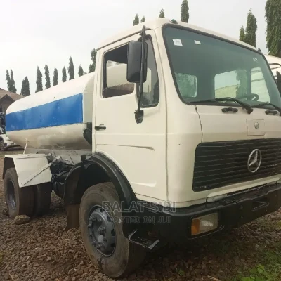 🚛 Mercedes-Benz Heavy-Duty Tanker Truck | Available in Lagos - Well-Maintained & Reliable