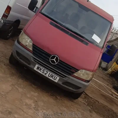🚐 2006 Mercedes-Benz Sprinter | Spacious Red Van in Lagos - Low Mileage & Well-Maintained