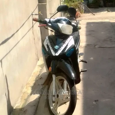 🚴‍♂️ Jincheng Sporty 110cc Motorcycle | Available in Sabo - Smooth Ride & Fuel Efficient