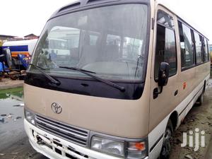 🚐 2006 Toyota Coaster Spacious Minibus | Available in Apapa - Well-Maintained & Comfortable - Image 5