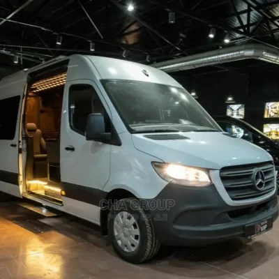 🚐 2020 Mercedes-Benz Sprinter Van for Sale in Lagos - Spacious, Low Mileage