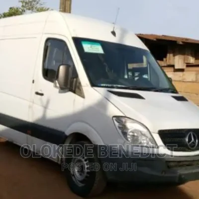 🚐 2007 Mercedes-Benz Sprinter Van | Spacious & Reliable in Ikorodu - Low Mileage, High Roof