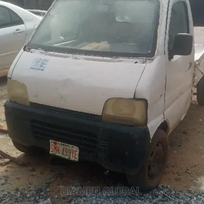 🚚 Suzuki Mini Truck 2002 White | Available in Ikeja - Low Mileage & Reliable