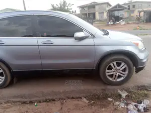 🚙 2010 Honda CR-V Reliable SUV | Available in Osun, Ife - Spacious & Well-Maintained - Image 3