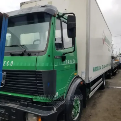 🚛 Mercedes-Benz 1834 Heavy-Duty Truck | Available in Lagos - Great Condition